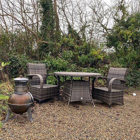Burren Garden Glamping Hut Villa Boston Bagian luar foto