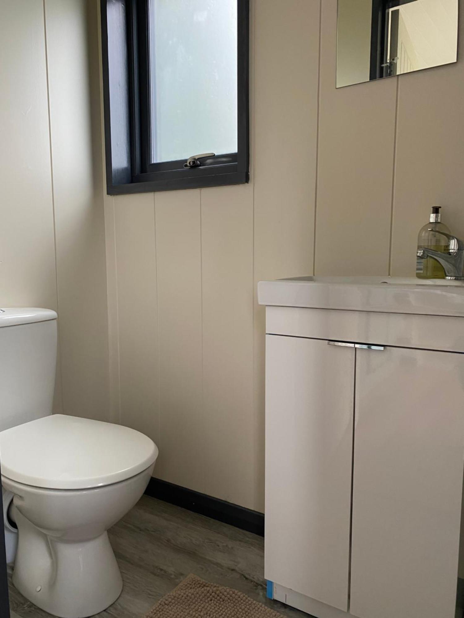 Burren Garden Glamping Hut Villa Boston Bagian luar foto